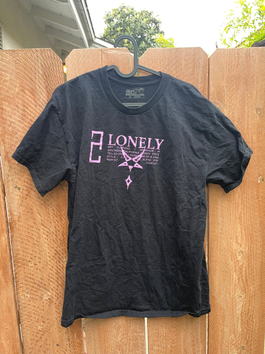 AP7 LONELY Star Black T-Shirt